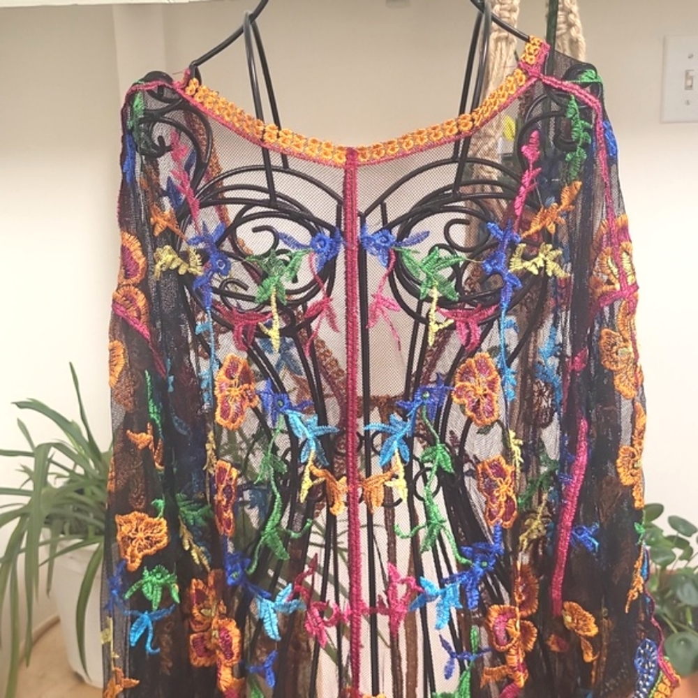 Pink and Black Kimono Swim Coverup with Dramatic Sleeves - Picture 6 of 15